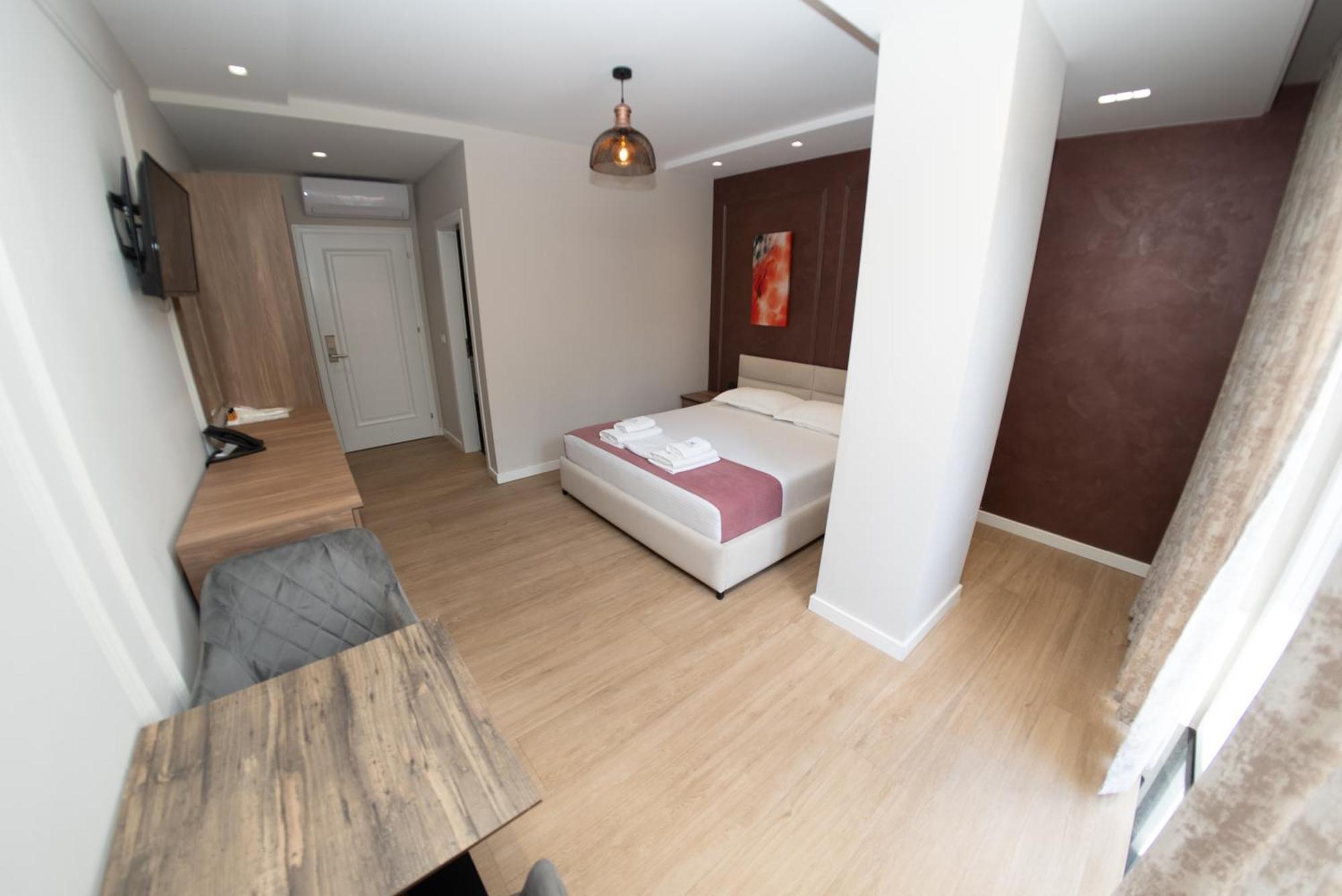 Hotel Monopoly Peshkopi Dış mekan fotoğraf