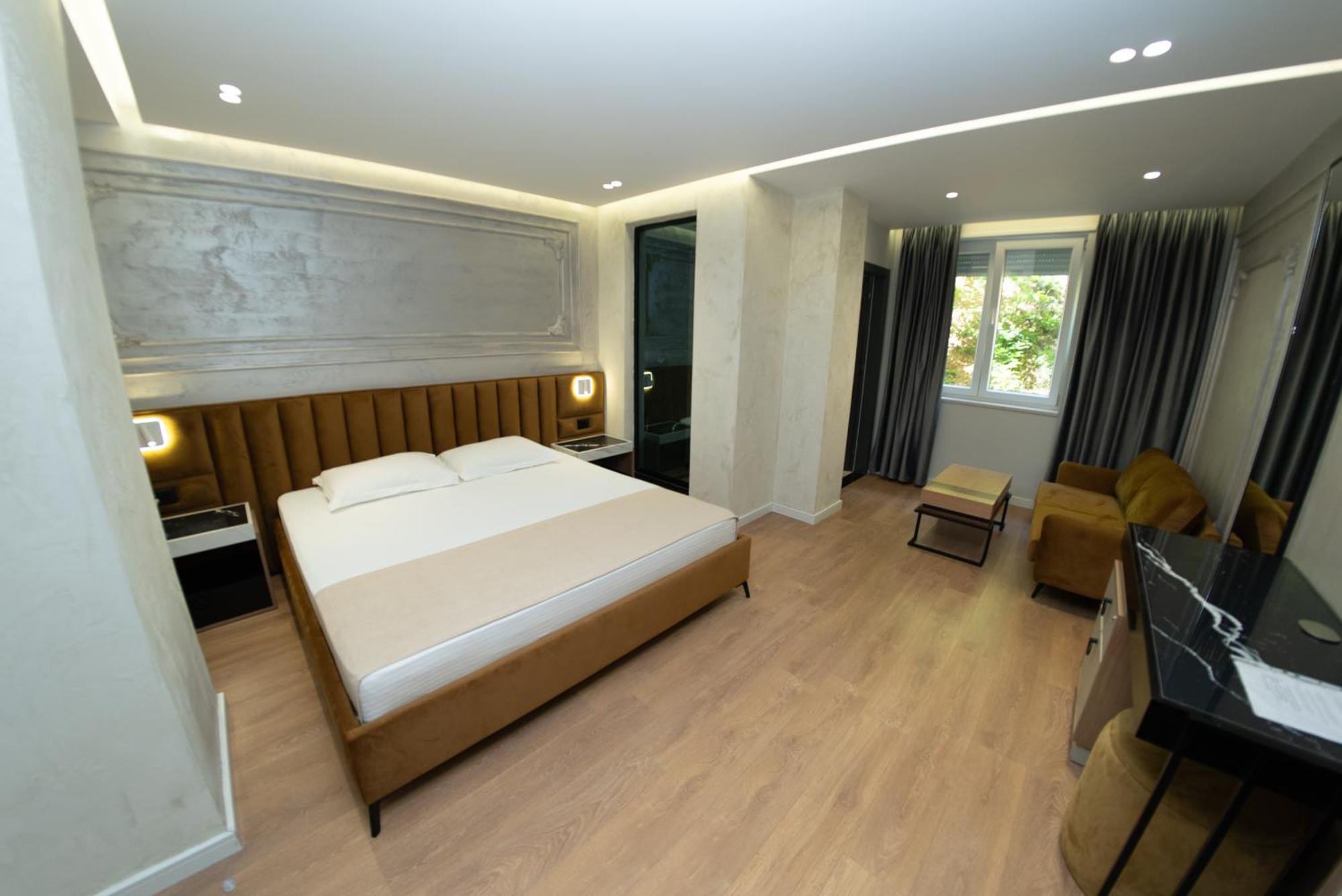 Hotel Monopoly Peshkopi Dış mekan fotoğraf